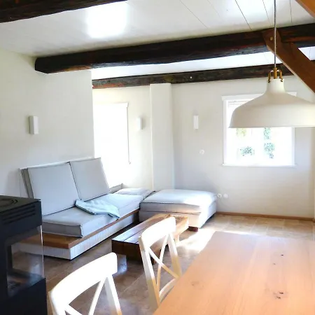 Welkimmen Im Haus Rotstigh * 네벨